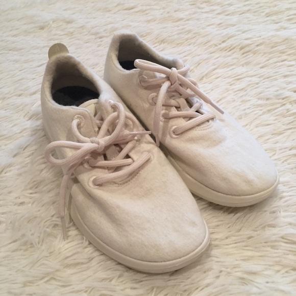 allbirds white wool runners